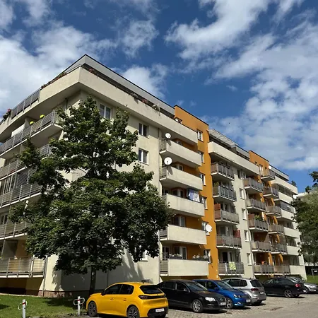 Arboreum Apartment *